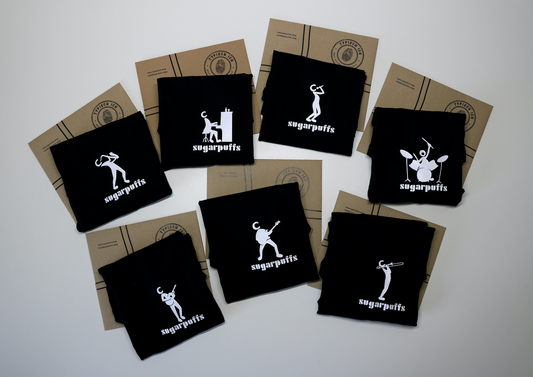 7 verschiedene T-Shirts für die 7 Bandmitglieder der SUGARPUFFS!!! Es hat Spass gemacht, die T-Shirts zu entwerfen und drucken. Danke.